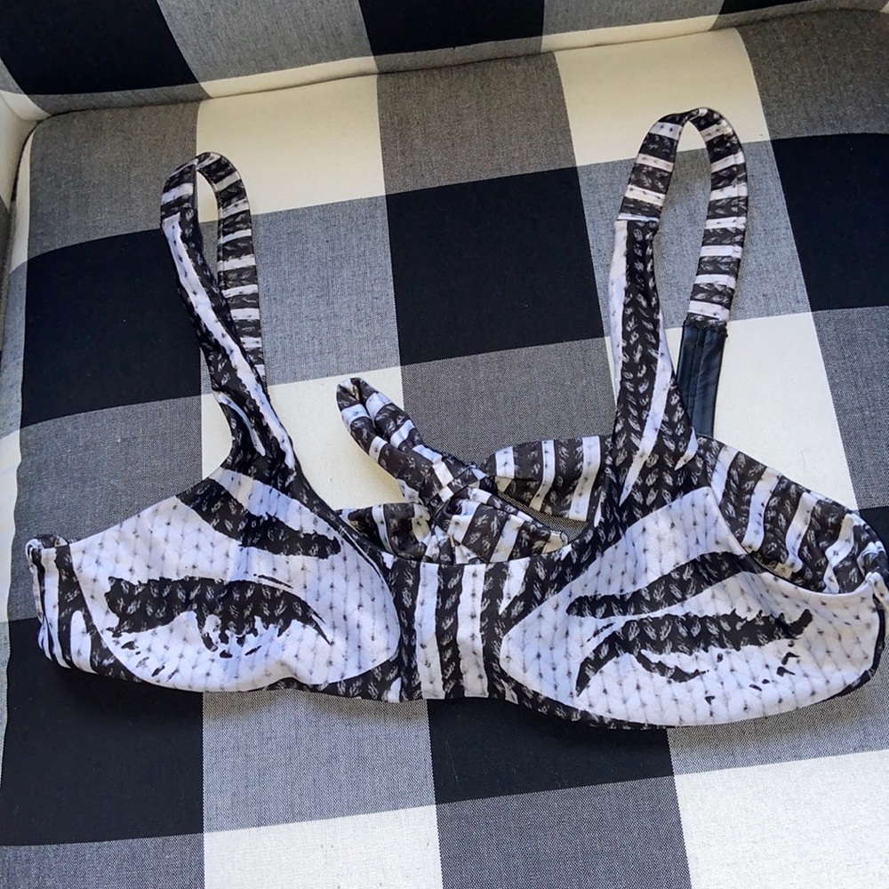 Badwood bathing suit top